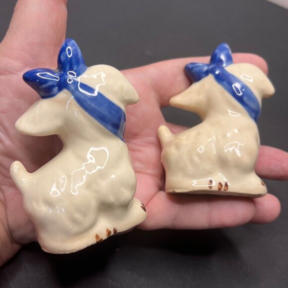 Vintage Ceramic Dog Salt & Pepper Shakers With Blue Bow Design Table Decor Retro - Picture 5 of 15
